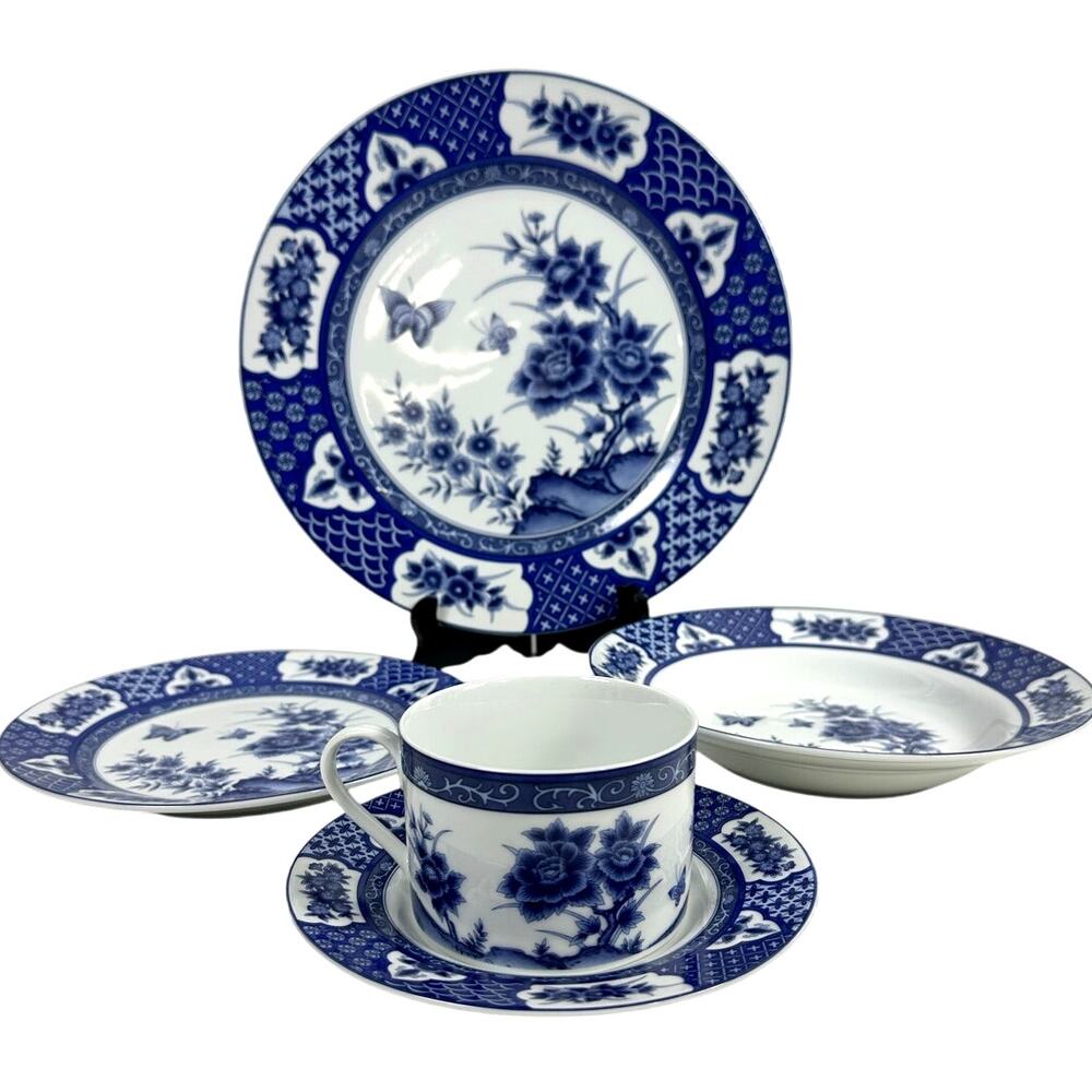 Imari Blossom China Retired Blue White Floral Butterfly 5-PC Place Setting-Rare!